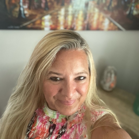 Meet your Posher, Shawn - Picture 3 of 7